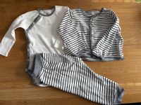 Petit Bateau Set Gr. 81 Hose, Body und Jacke Hessen - Maintal Vorschau