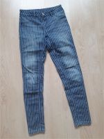 Hose Jeans Gr. 170 blau Stretch C&A here there Streifen weiß Baden-Württemberg - Schwäbisch Gmünd Vorschau