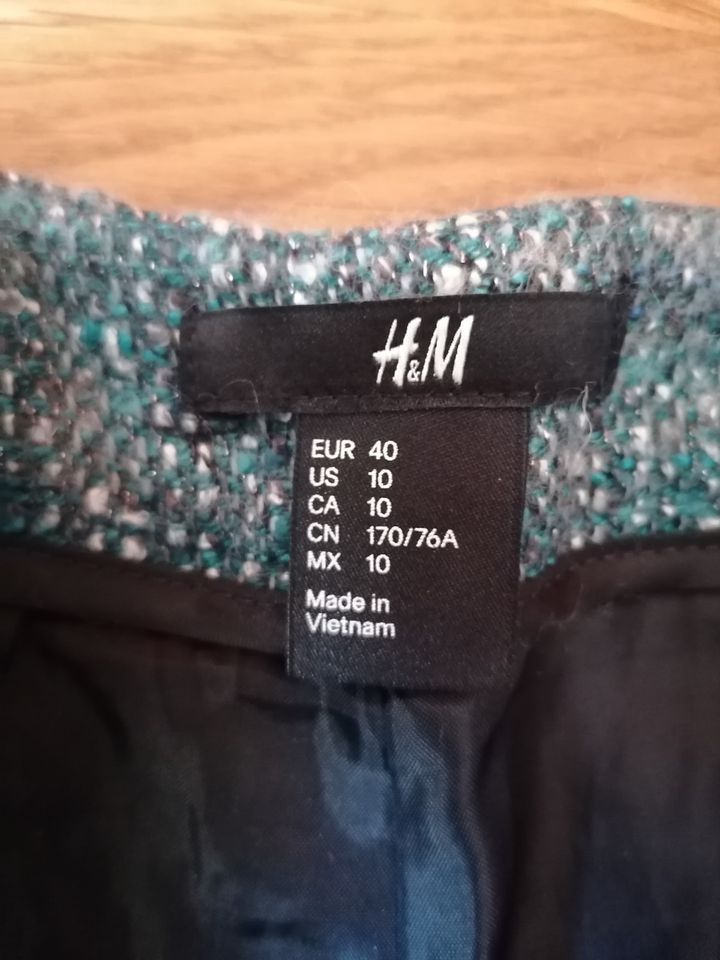 Kurze Hose Shorts Hot Pants | H&M | 40 | petrol türkis schwarz in Stuttgart
