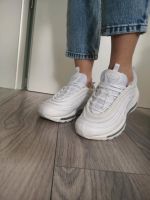 Nike Air Max 97 38,5 weiß mit kleinem Mangel Nordrhein-Westfalen - Troisdorf Vorschau