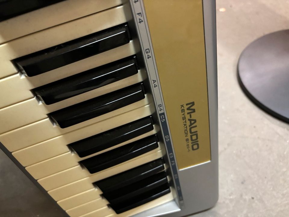 M-Audio Keystation 61 USB MIDI Controller in Köln