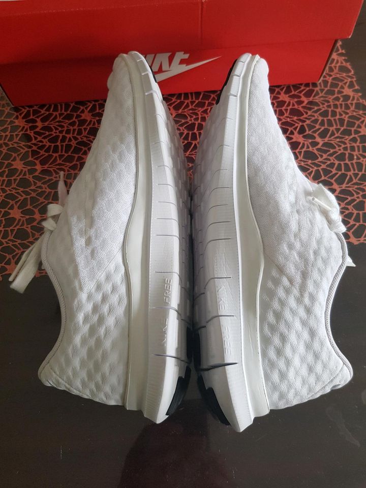 Nike Free Hypervenom Low, Gr.42,Neu in Köln