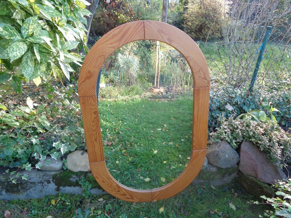 Spiegel / Wandspiegel oval 109 x 70 cm in Neckargemünd