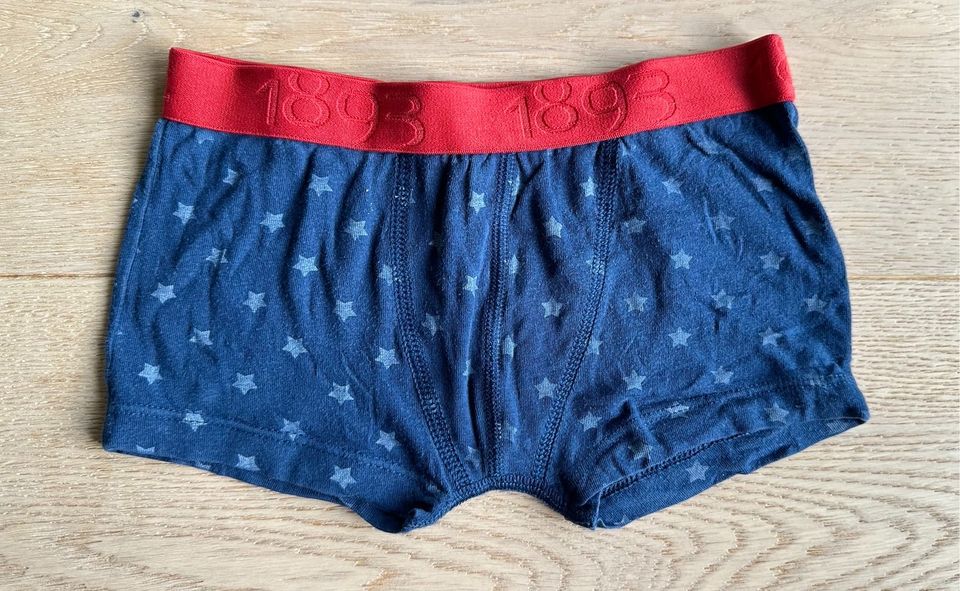 PETIT BATEAU//❤️wunderschöne Shorts Gr. 128cm/ 8 ans❤ in Berlin