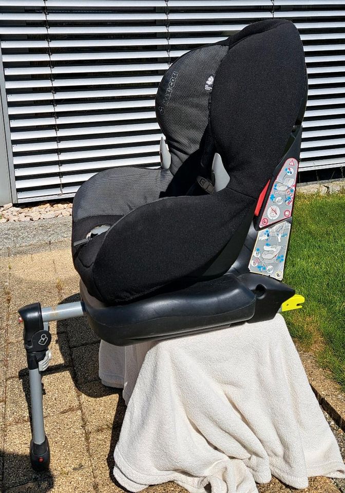 MAXI COSI Kindersitz mit Isofix-Station, 9-18 kg in Kippenheim