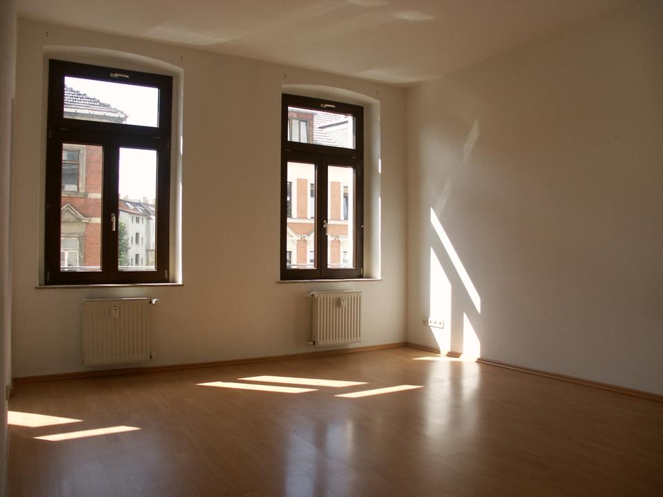 Kapitalanlage I Erdgas I vermietet I Gohlis I Balkon I EBK I Tageslichtbad in Leipzig
