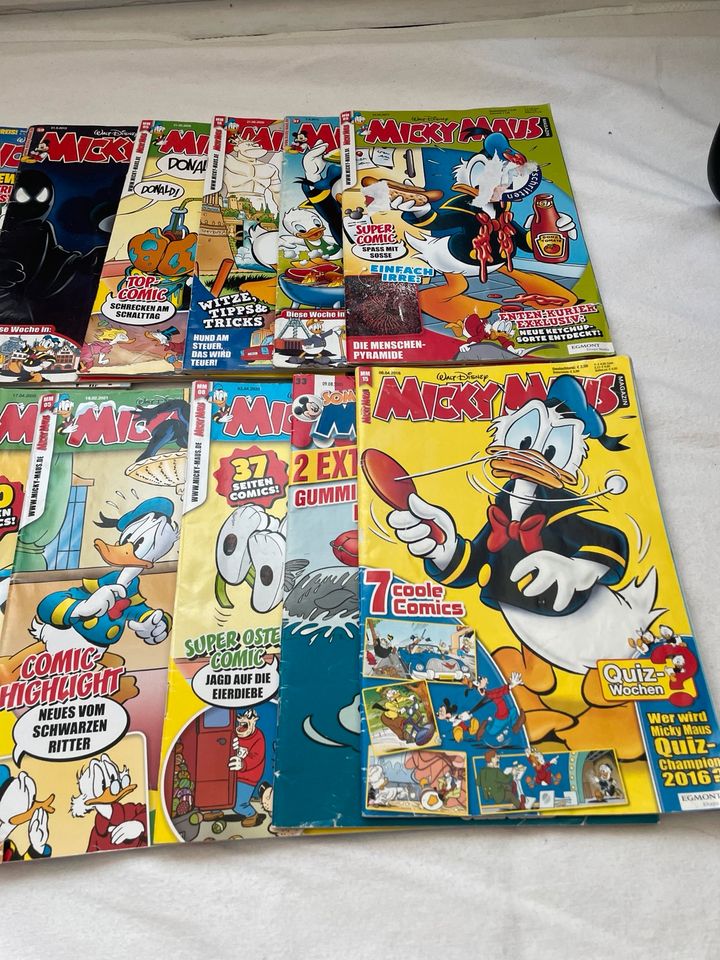 Lustige Taschenbücher ,Mickey Maus Comics in Hamburg