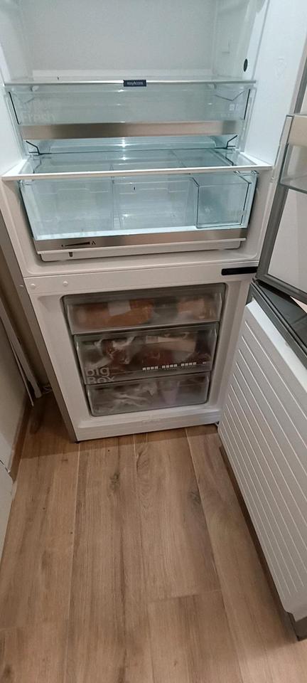 Siemens Kühlschrank Gefrierschrank Kühl-/Gefrierkombination in Edermünde