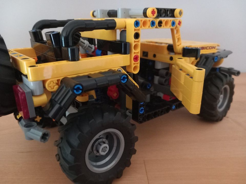 LEGO Technic 42122 Jeep Wrangler in Bad Iburg