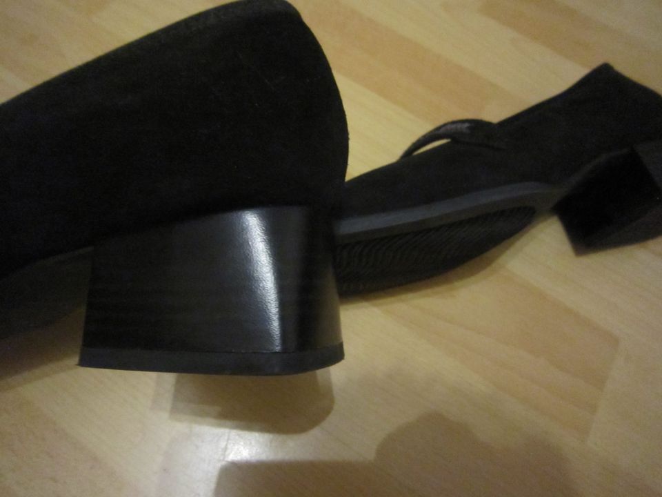 Bleil Dirndl Schuhe Trachtenschuhe Ballerina Gr. 39 F1/2 schwarz in Mömlingen