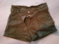 Amisu High waist Jeansshorts Gr. 42 khaki oliv neu Schleswig-Holstein - Lübeck Vorschau