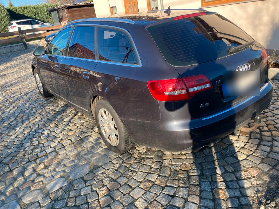 Audi A6 Avant 2,7 TDI V6, 2008, AHK, SHZ, SD, 8fach Alu bereift in Gaußig