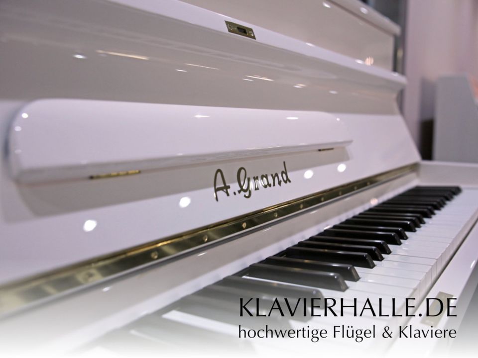 Traumhaftes A.Grand Klavier, weiß poliert ★ neuwertige Optik in Altenberge