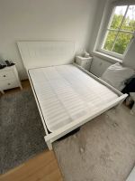 Zu verschenken Bett weiß 160 x 200 cm NUR das Gestell Niedersachsen - Lüneburg Vorschau