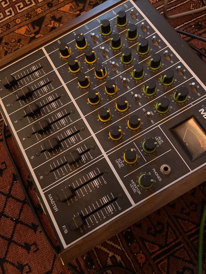 Teisco MX-600E Vintage Analog 6-Channel Mixer Mischpult in Berlin