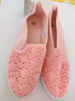 Sommerschuh Slipper NEU MIT ETIKETT Damenschuhe verziert Gr.38 Schleswig-Holstein - Flensburg Vorschau