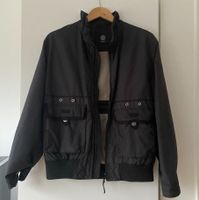 Bogner Blouson Windjacke Gr. 50 schwarz gefüttert Kunstfaser Düsseldorf - Friedrichstadt Vorschau