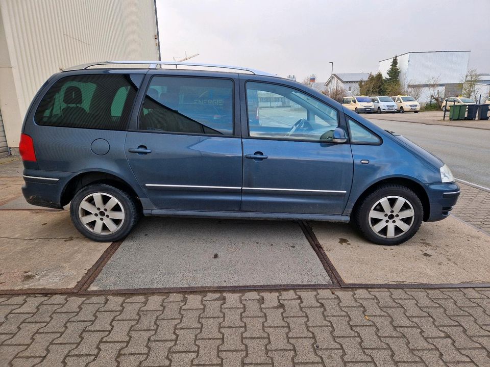 VW Sharan 1,9TDI 131PS, 6-Gang, Klima, Tempomat in Korbach