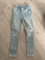 Jeans , Jeggins H&M, wie neu Größe 134 Niedersachsen - Duderstadt Vorschau