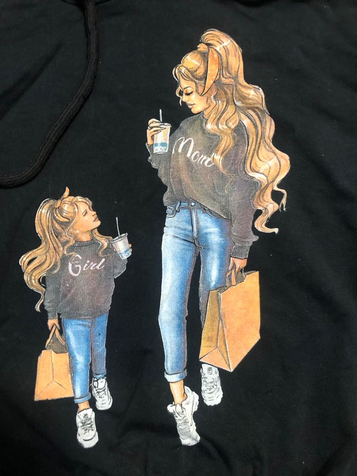 Mama Tochter Sweatshirt Pullover  schwarz Gr 116 122 Anime in München