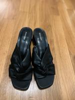 Schwarze Absatzsandalen Berlin - Charlottenburg Vorschau