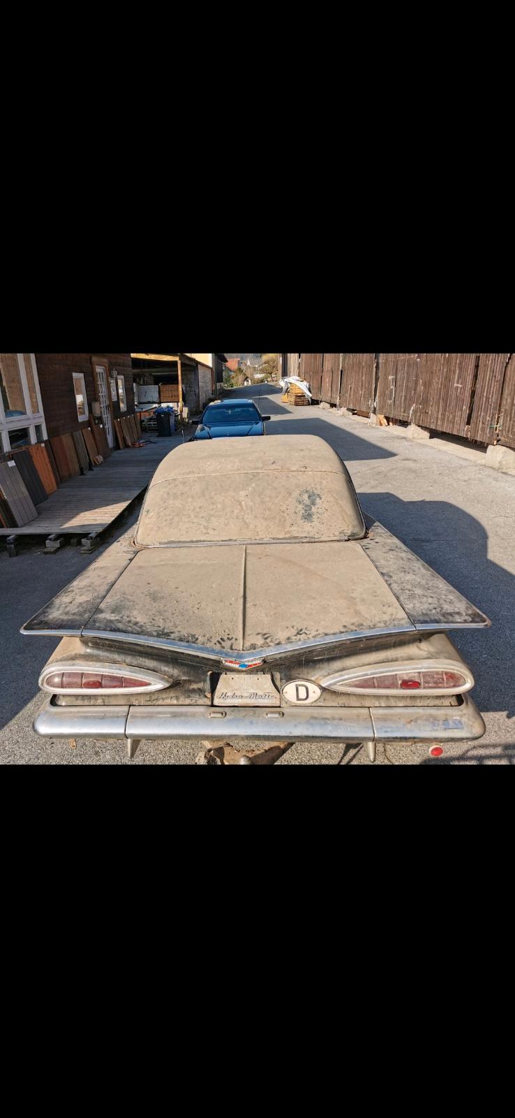 Abbildung des Autos SUCHE Chevrolet Impala B…