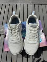 Skechers Weiss 38 memory foam Aachen - Aachen-Richterich Vorschau