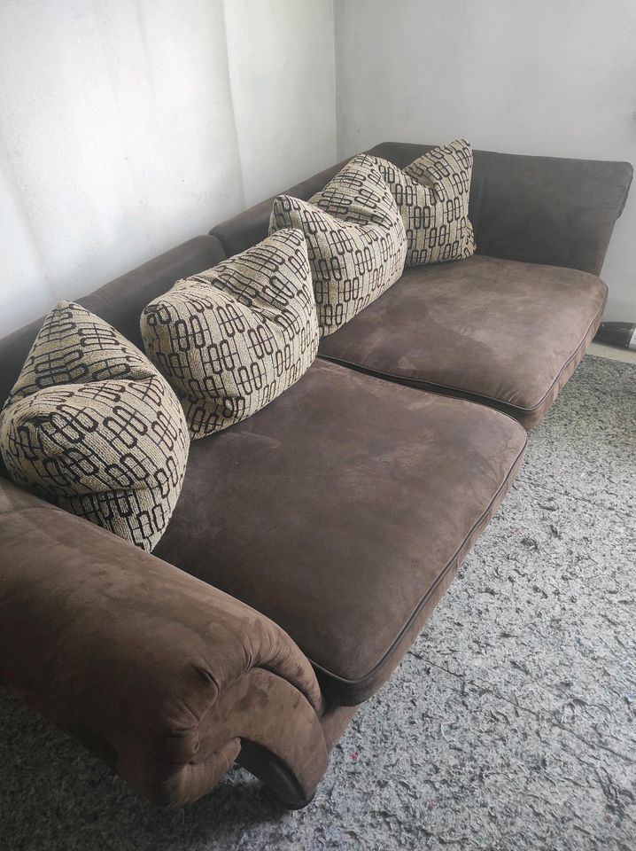 Gemütliches Sofa in Hof (Saale)