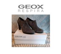 Geox Stiefeletten grau Leder 39,5 Neuwertig Nordrhein-Westfalen - Bergheim Vorschau