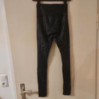 Schwarze Primark High Waist Leder Leggins Größe XS - 34 Niedersachsen - Goslar Vorschau