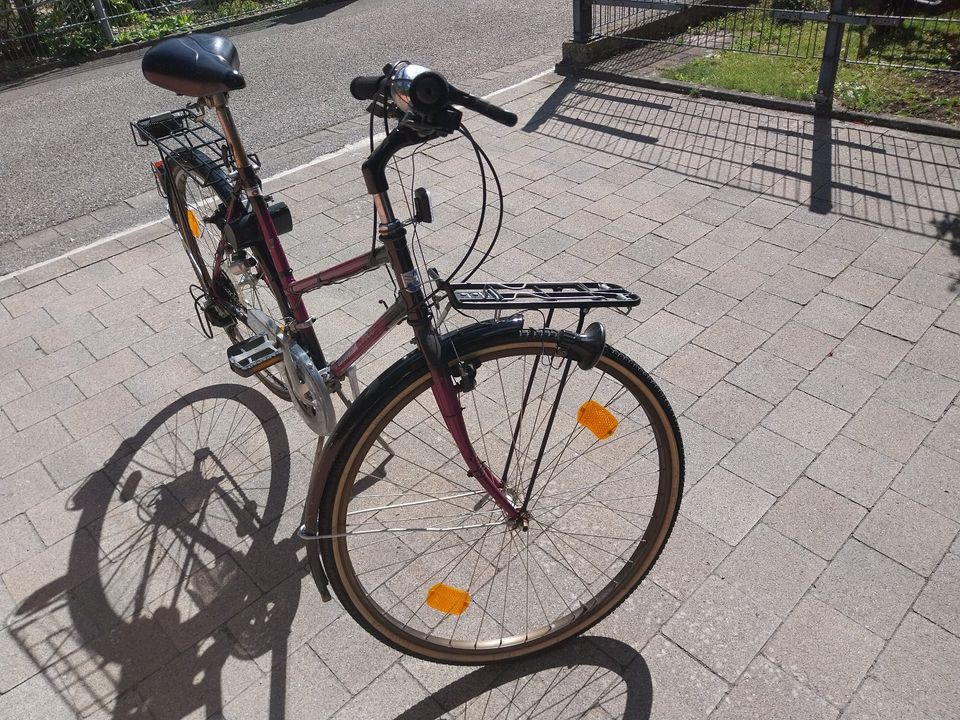 Trekkingfahrrad  28Zoll in Landshut