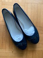 s.Oliver Ballerinas dunkelblau Lack Größe 40 NEU Bayern - Augsburg Vorschau