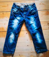 Jeans, Gr. 134, blau mit Waschung Nordrhein-Westfalen - Solingen Vorschau