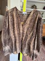 GANNI Bluse Animal Print Hamburg-Nord - Hamburg Eppendorf Vorschau