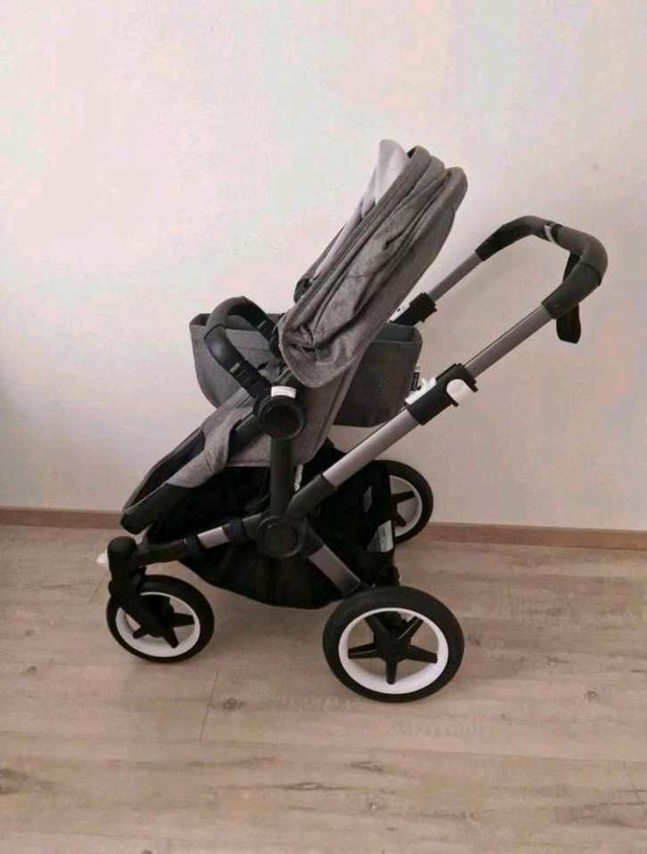 Bugaboo Donkey 5 Duo-Kinderwagen mit Liegewanne und Sitz in Frankfurt am Main