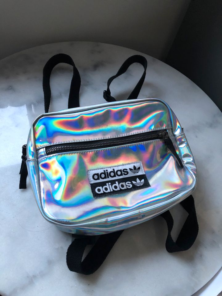 Adidas Originals MiniRucksack Tasche Holographic in Elmshorn