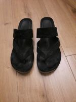 Schuhe Sandalen Flip Flops schwarz 37 Glitzer Keilabsatz Nordrhein-Westfalen - Geilenkirchen Vorschau