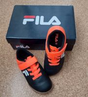 FILA Hallenschuhe Gr. 28 wie NEU Rheinland-Pfalz - Friesenhagen Vorschau