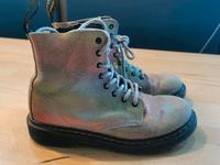 Dr. Martens Air wair Schuhe Stiefel 35 Saarland - Schwalbach Vorschau