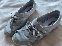 Adidas Sneaker grau 37 1/3 Sachsen - Neukieritzsch Vorschau