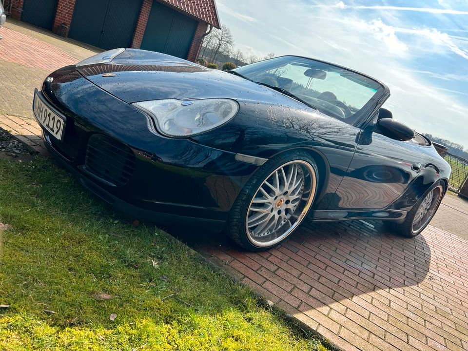 Porsche 911 996 Carrera Cabrio 4S schwarz/schwarz in Walsrode