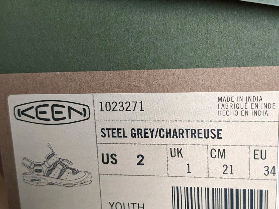 NEU Keen Steel Grey Sandalen gr 34 geschlossen grau Leder Halbsan in Grafing bei München