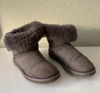 UGG Boots, Schuhe Hessen - Kassel Vorschau