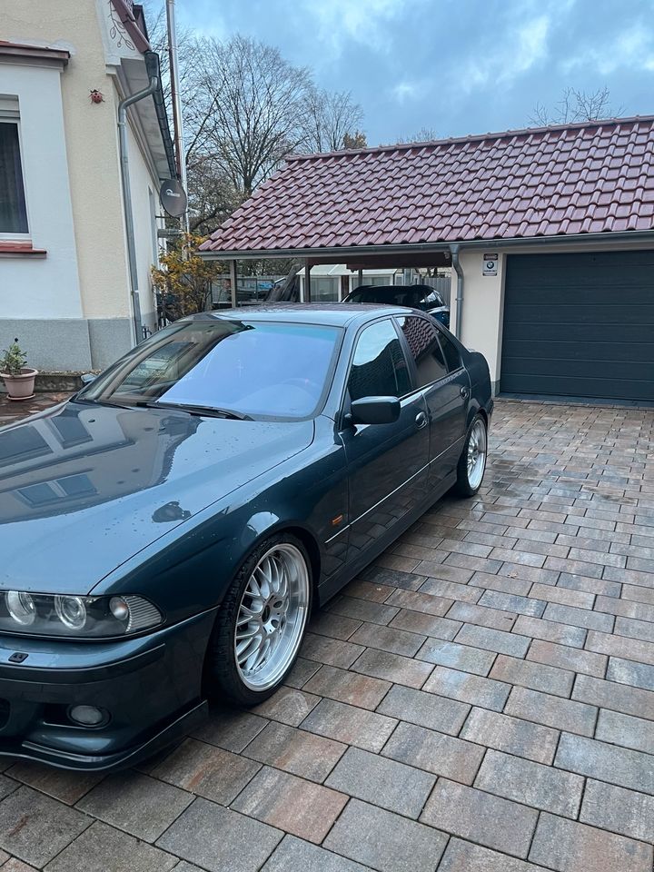 BMW E39 523i in Bielefeld