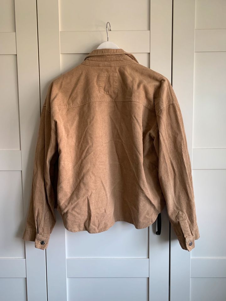 Cordjacke beige Gr. 38 C&A in Vaihingen an der Enz