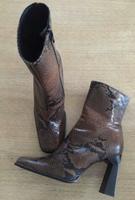 Buffalo Stiefelette ungetragen NEu high heels Niedersachsen - Duderstadt Vorschau