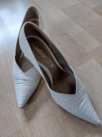 Cremfarbene Spitzenpumps von Gabor, Gr. 4,5 Bayern - Burgthann  Vorschau