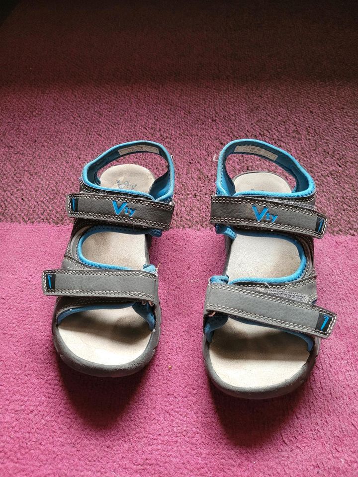 Crocs Sandalen Flip Flops Gummistiefel gefüttert Gr.29,30,31,32 in Wagenhoff