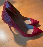 Rote Valentino Pumps München - Schwabing-Freimann Vorschau