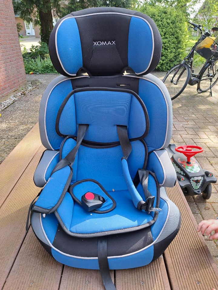 Xomax Kindersitz in Wohnste